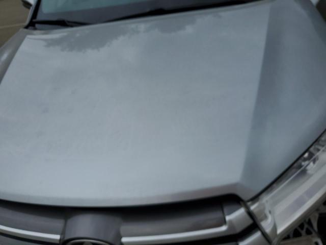 Фото 11 с аукциона – 2017 TOYOTA HIGHLANDER с VIN 5TDJZRFH3HS451234