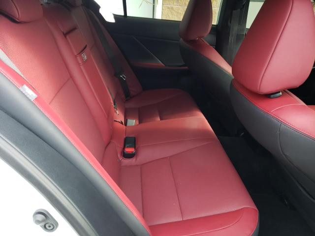 Photo 10 from auction – 2022 LEXUS IS 300 with VIN JTHAA1D20N5122885
