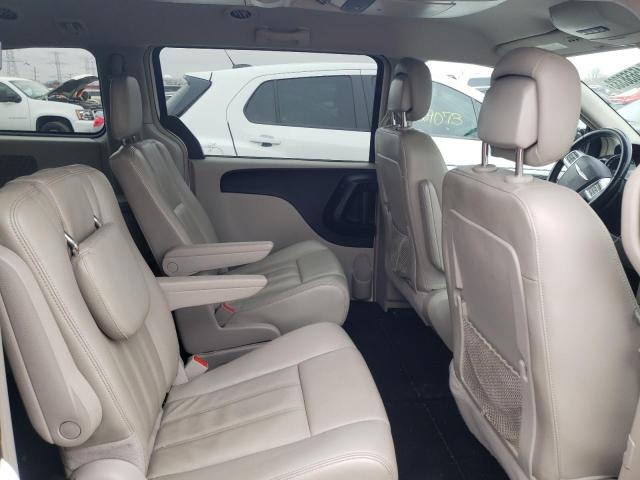 Photo 11 from auction – 2013 CHRYSLER TOWN & COU with VIN 2C4RC1BG4DR526707