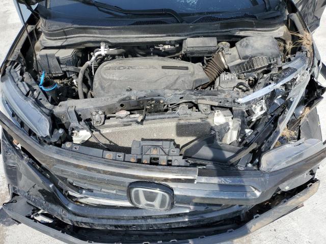 Photo 12 from auction – 2017 HONDA RIDGELINE with VIN 5FPYK3F82HB504663