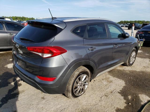 Photo 3 from auction – 2017 HYUNDAI TUCSON SE with VIN KM8J33A49HU593436