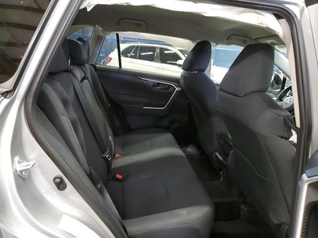 Photo 11 from auction – 2021 TOYOTA RAV4 LE with VIN 2T3H1RFV4MW154767