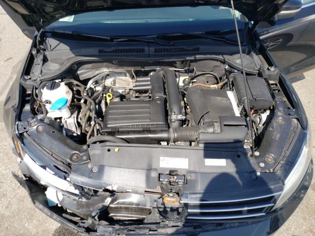 Photo 11 from auction – 2017 VOLKSWAGEN JETTA SE with VIN 3VWDB7AJXHM297439