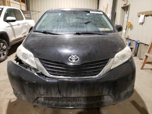 Photo 5 from auction – 2013 TOYOTA SIENNA LE with VIN 5TDKK3DC2DS351892