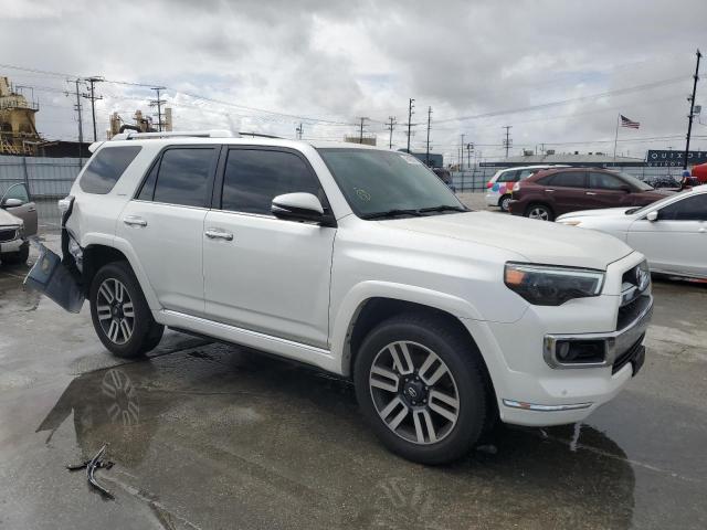 Photo 4 from auction – 2017 TOYOTA 4RUNNER SR with VIN JTEBU5JR4H5410219
