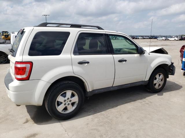Photo 3 from auction – 2011 FORD ESCAPE XLT with VIN 1FMCU0DG2BKA50443