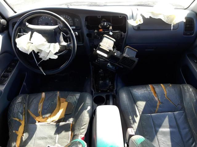 Photo 8 from auction – 2000 TOYOTA 4RUNNER SR with VIN JT3GN86R5Y0143059