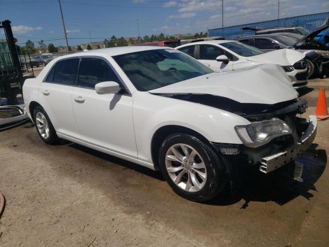 Photo 4 from auction – 2015 CHRYSLER 300 LIMITE with VIN 2C3CCAAG2FH746707