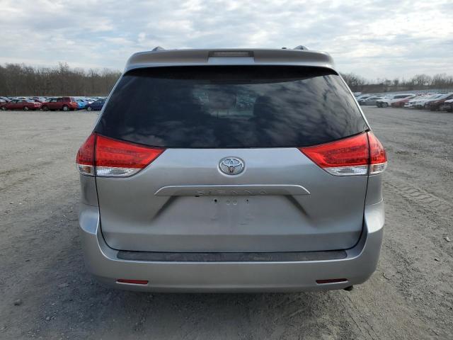 Photo 6 from auction – 2011 TOYOTA SIENNA XLE with VIN 5TDYK3DC5BS058303