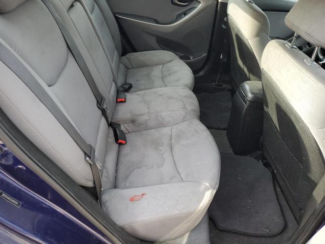 Photo 10 from auction – 2012 HYUNDAI ELANTRA GL with VIN 5NPDH4AE8CH084054
