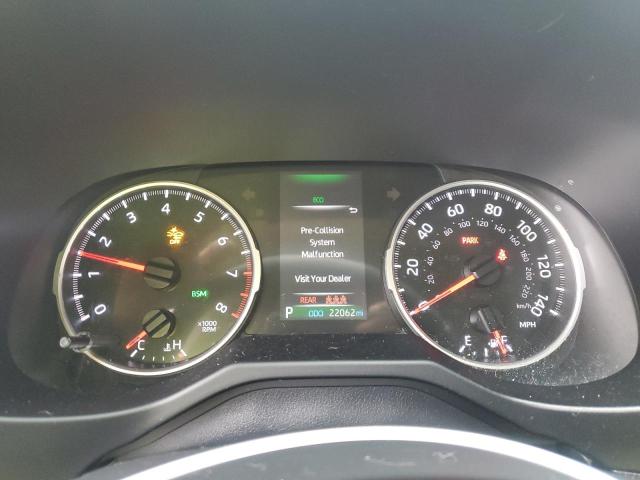 Photo 9 from auction – 2021 TOYOTA RAV4 XLE P with VIN 2T3C1RFV4MW153435