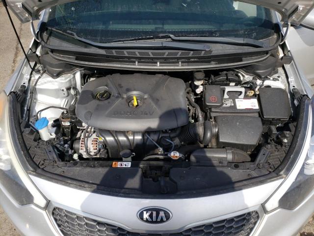 Photo 11 from auction – 2015 KIA FORTE LX with VIN KNAFK4A60F5423801