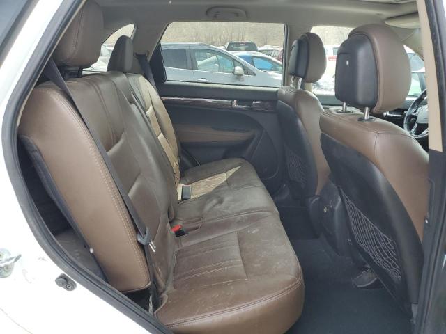 Photo 11 from auction – 2012 KIA SORENTO EX with VIN 5XYKU4A28CG236625