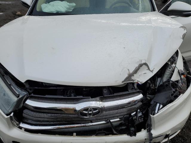 Foto 12 de la subasta – 2015 TOYOTA HIGHLANDER con VIN 5TDJKRFH3FS074695