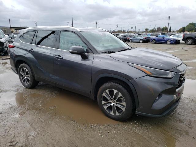 Photo 4 from auction – 2021 TOYOTA HIGHLANDER with VIN 5TDGZRAH9MS520357
