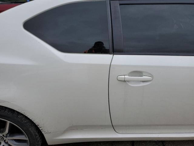 Photo 10 from auction – 2016 TOYOTA SCION TC with VIN JTKJF5C77GJ023667