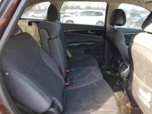 Photo 11 from auction – 2016 KIA SORENTO LX with VIN 5XYPG4A39GG121009