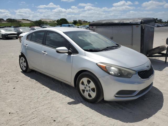 Photo 4 from auction – 2015 KIA FORTE LX with VIN KNAFK4A6XF5369665