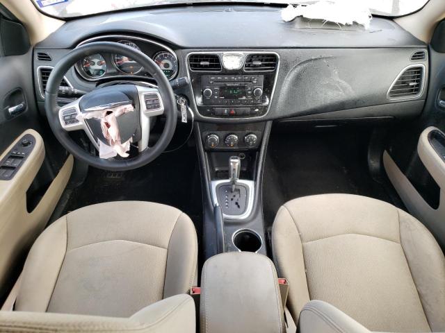 Photo 8 from auction – 2013 CHRYSLER 200 TOURIN with VIN 1C3CCBBB2DN592495