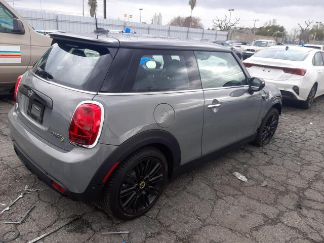 Photo 3 from auction – 2023 MINI COOPER SE with VIN WMW13DJ02P2T39498