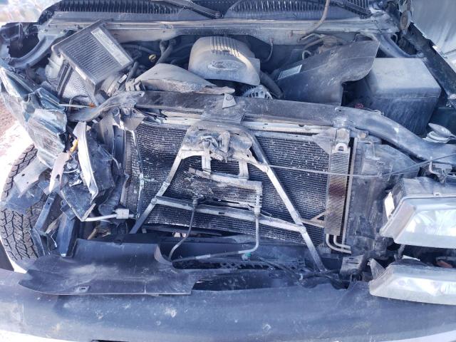 Photo 11 from auction – 2004 CHEVROLET SILVERADO with VIN 1GCGK23U44F256356