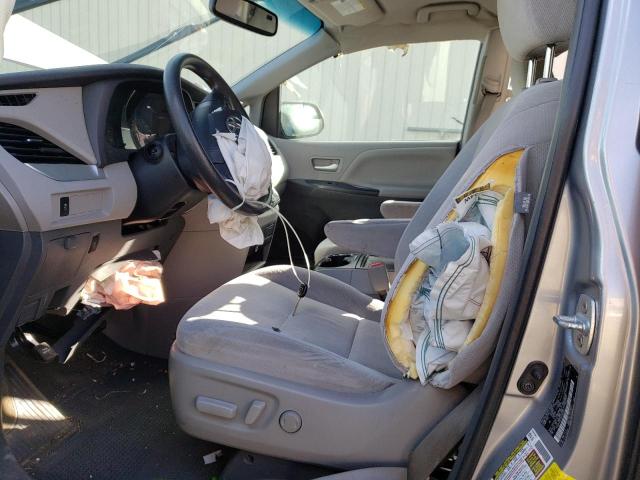 Photo 7 from auction – 2016 TOYOTA SIENNA LE with VIN 5TDKK3DC4GS703231