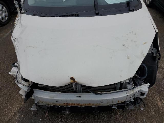 Photo 11 from auction – 2015 TOYOTA PRIUS C with VIN JTDKDTB38F1100730