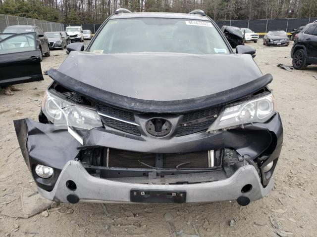 Photo 5 from auction – 2015 TOYOTA RAV4 XLE with VIN JTMWFREV3FJ058009