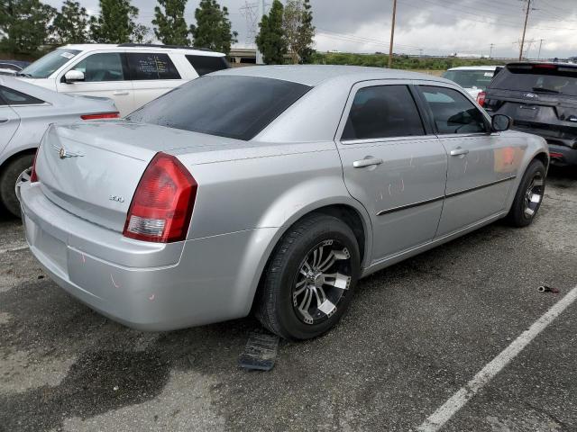 Photo 3 from auction – 2007 CHRYSLER 300 with VIN 2C3KA43R97H636658