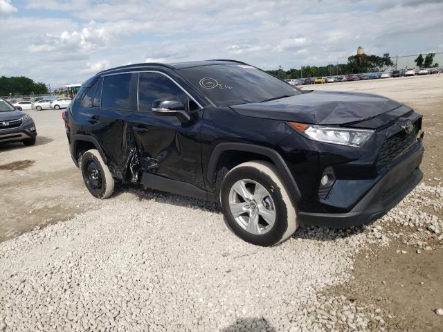 Photo 4 from auction – 2019 TOYOTA RAV4 XLE with VIN 2T3P1RFVXKC027421