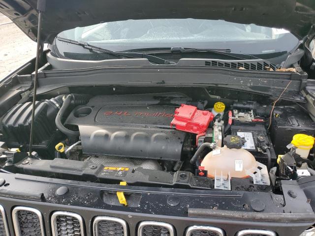 Photo 12 from auction – 2018 JEEP RENEGADE L with VIN ZACCJBBB5JPH10754