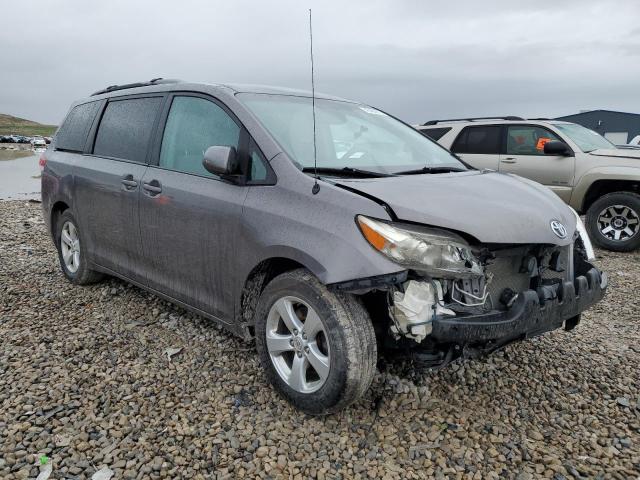Photo 4 from auction – 2012 TOYOTA SIENNA LE with VIN 5TDKK3DC9CS205973
