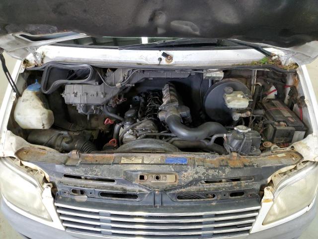Photo 11 from auction – 2002 FREIGHTLINER SPRINTER 2 with VIN WD2YD641X25364055