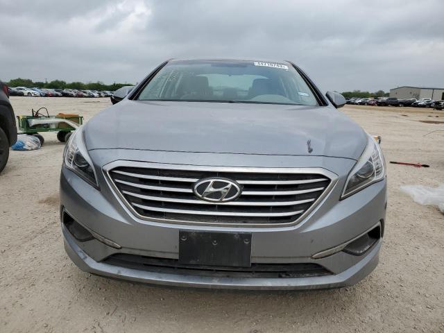 Photo 5 from auction – 2017 HYUNDAI SONATA SE with VIN 5NPE24AFXHH463532