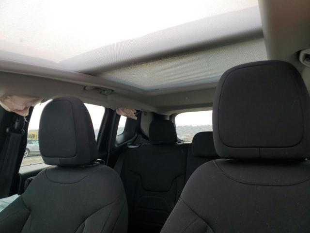 Photo 10 from auction – 2018 JEEP RENEGADE L with VIN ZACCJBBB5JPH10754
