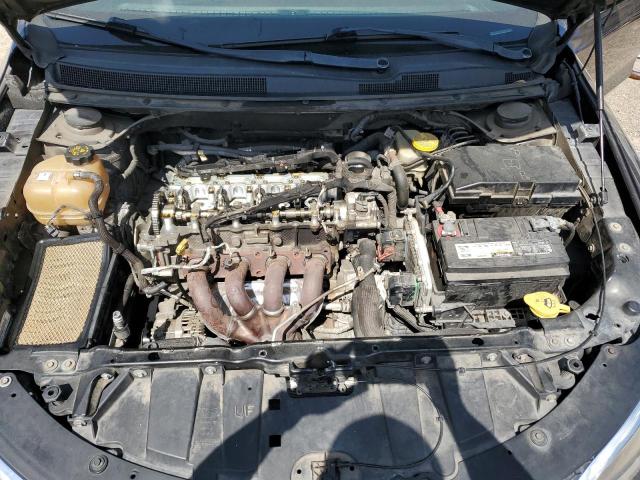 Photo 11 from auction – 2016 CHRYSLER 200 LIMITE with VIN 1C3CCCAB8GN126808