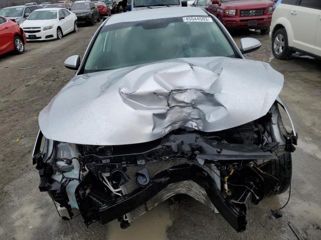 Photo 5 from auction – 2017 KIA OPTIMA LX with VIN 5XXGT4L3XHG155684