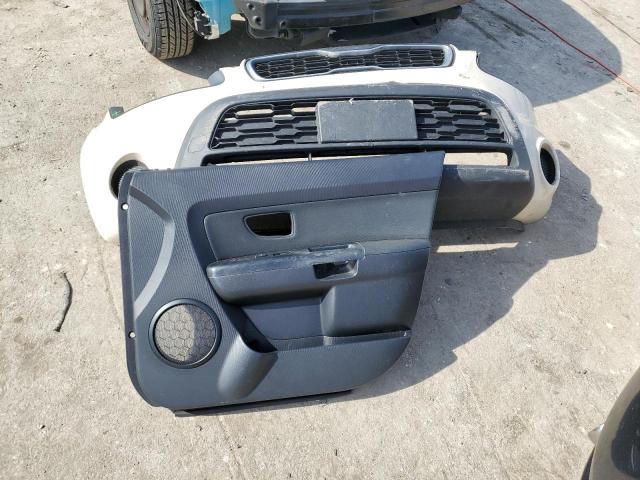 Photo 12 from auction – 2012 KIA SOUL with VIN KNDJT2A54C7422902