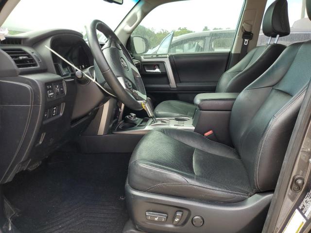 Photo 7 from auction – 2018 TOYOTA 4RUNNER SR with VIN JTEBU5JR4J5548509