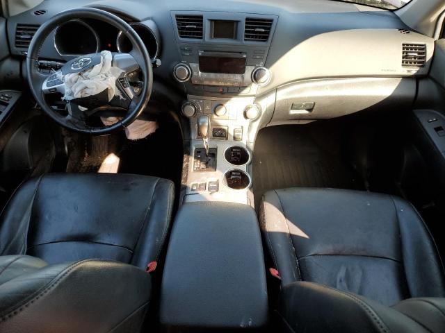 Photo 8 from auction – 2012 TOYOTA HIGHLANDER with VIN 5TDBK3EH0CS159153
