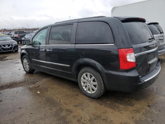 Photo 2 from auction – 2016 CHRYSLER TOWN & COU with VIN 2C4RC1BG8GR158357