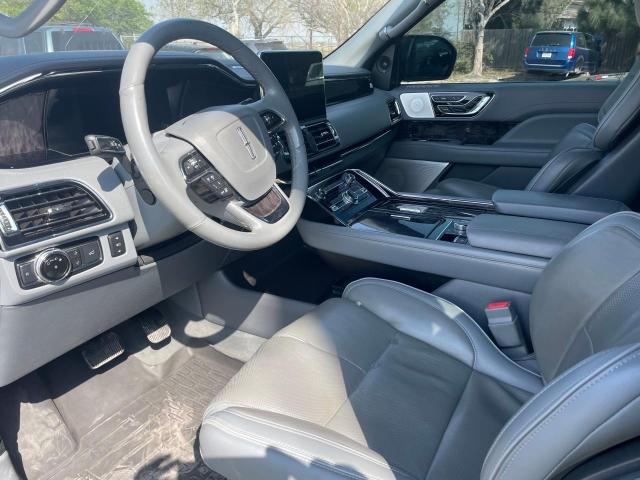 Photo 9 from auction – 2018 LINCOLN NAVIGATOR with VIN 5LMJJ3LT6JEL09557