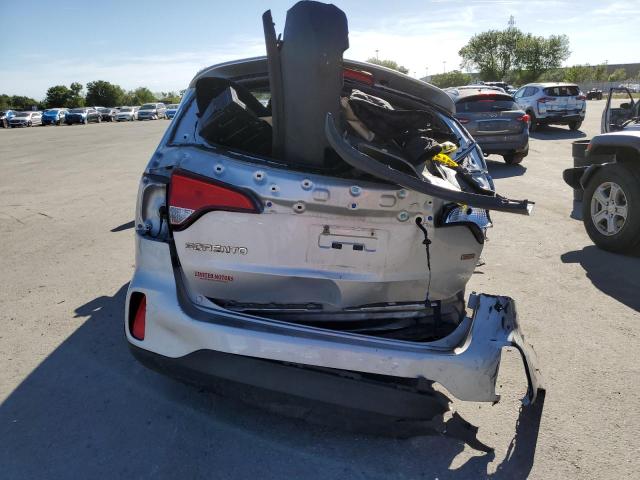 Photo 6 from auction – 2015 KIA SORENTO LX with VIN 5XYKT3A61FG602722
