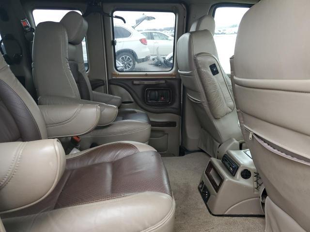 Photo 11 from auction – 2011 GMC SAVANA RV with VIN 1GDS8DC45B1188725