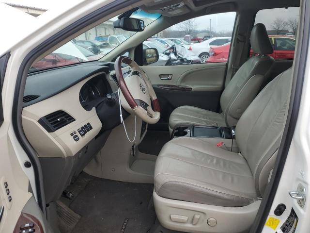 Photo 7 from auction – 2011 TOYOTA SIENNA XLE with VIN 5TDYK3DC4BS155993