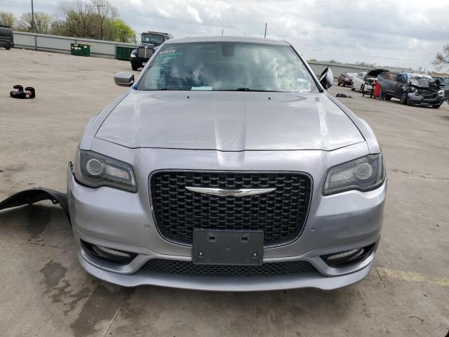 Photo 5 from auction – 2018 CHRYSLER 300 S with VIN 2C3CCABG8JH244985