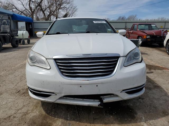 Photo 5 from auction – 2013 CHRYSLER 200 TOURIN with VIN 1C3CCBBG1DN711164