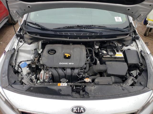 Photo 11 from auction – 2018 KIA FORTE LX with VIN 3KPFL4A76JE226198