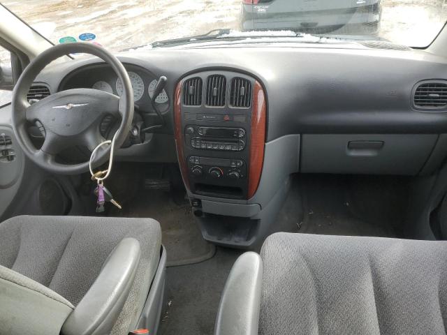 Photo 8 from auction – 2005 CHRYSLER TOWN & COU with VIN 1C4GP45R75B417152