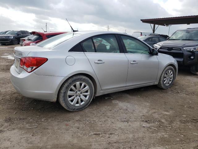 Photo 3 from auction – 2011 CHEVROLET CRUZE LS with VIN 1G1PC5SH9B7124731